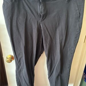 Universal Standard Women’s Black Pants